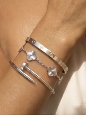 Silver-Tone Floral Chain and Screw stack Bracelet Set - Women's Jewelry